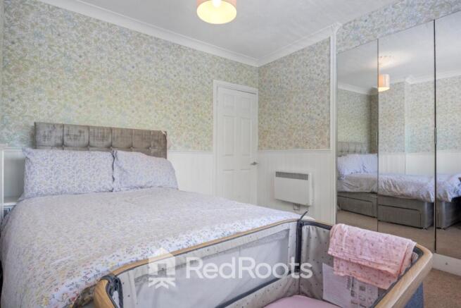 2 bed Semi-Detached for sale Image 12