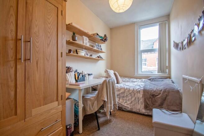 7 bed Terraced for sale Image 11