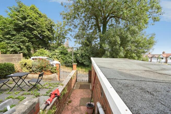 4 bed End of Terrace for sale Image 12