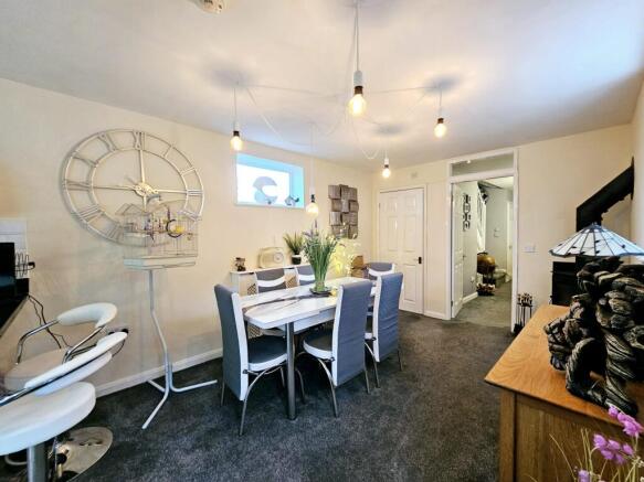 3 bed Detached for sale Image 9