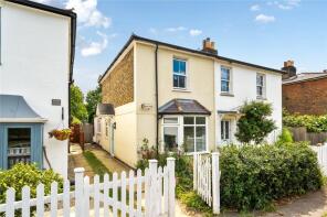 1, Rose Cottage, Weston Green, Thames Ditton KT7 0JP