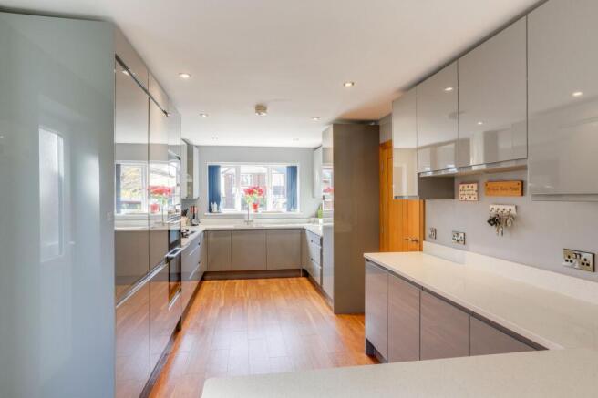 Open Plan Kitchen & Living Room