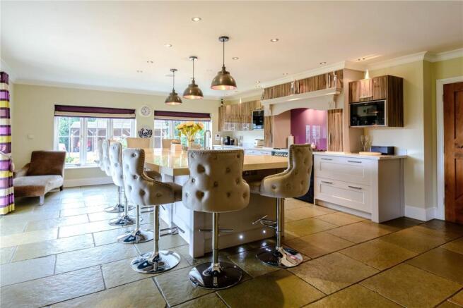 Kitchen/Breakfast