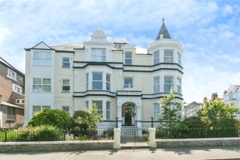 Trinity Square, Llandudno, Conwy, LL30