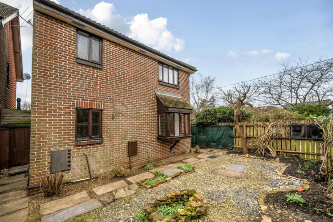 1415657-1-699322c...