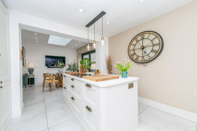 3 bed Detached for sale Image 4