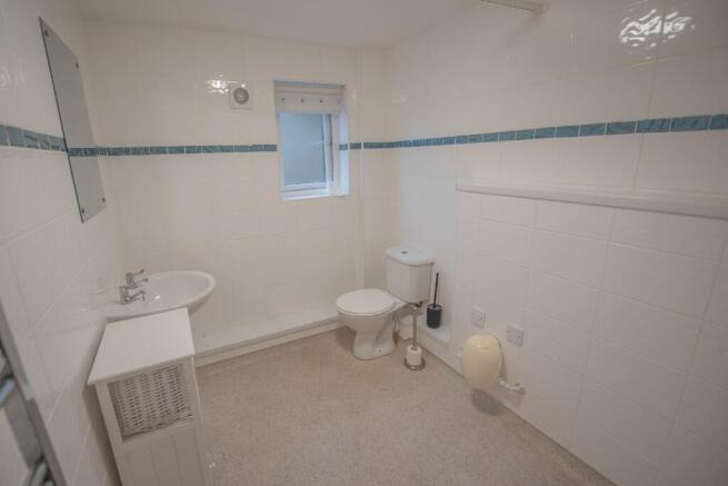 2 bed Apartment for sale Image 10