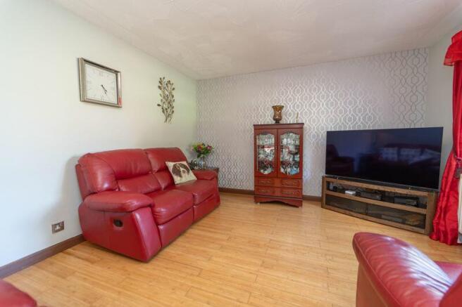 Lounge 3