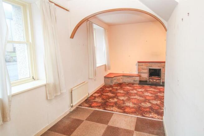 DINING AREA.jpg