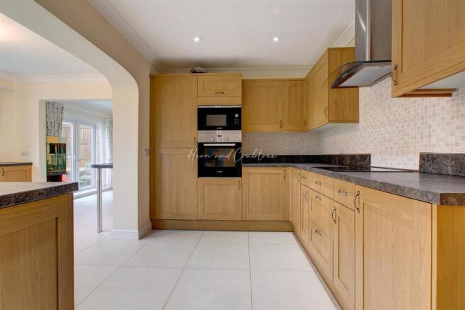 Rowan Way, Lisvane, Cardiff, Hern and Crabtree_ (7