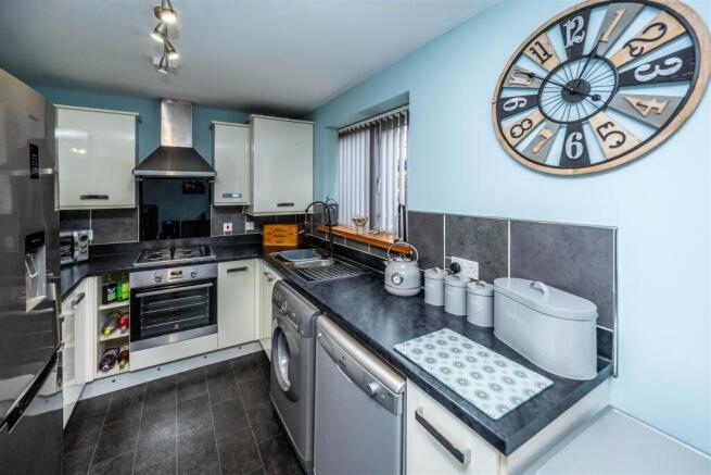 3 bed Detached for sale Image 7