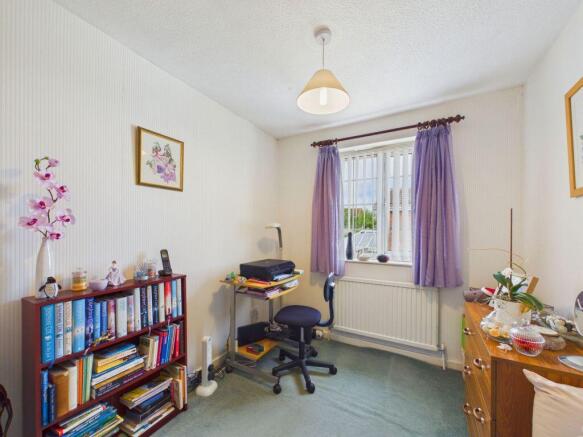 4 bed Detached for sale Image 6