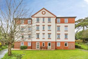 44, Homebourne House, Belle Vue Road, Paignton TQ4 6PT