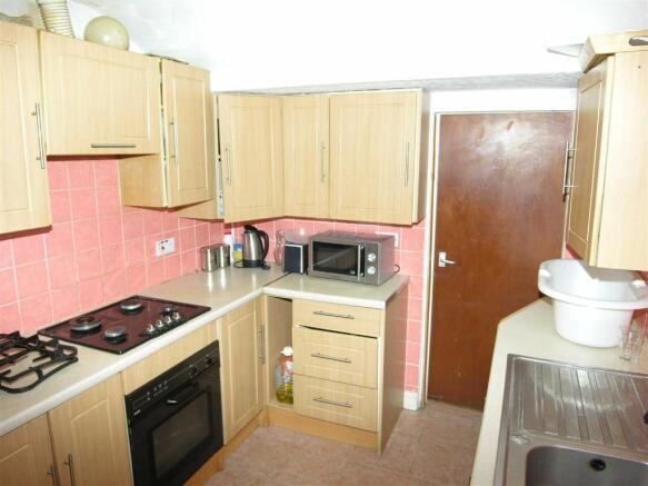 Fitted Kitchen