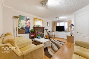 8, Trumper Way, Slough SL1 5EY