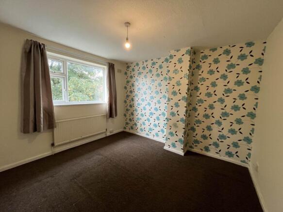 3 bed Semi-Detached to rent Image 7