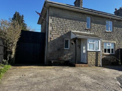 West Street, Templecombe ~ No Onward Chain