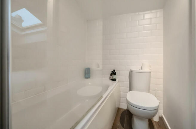 En Suite Bathroom