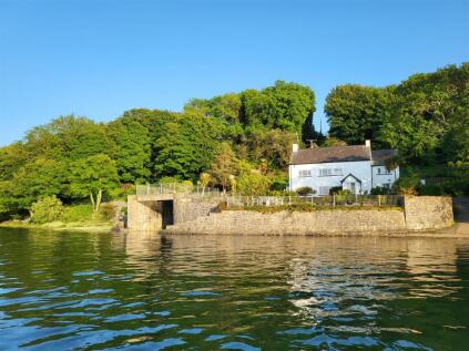 Cosheston, Pembroke Dock