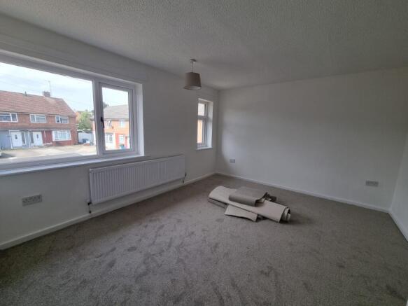 3 bed Terraced to rent Image 11