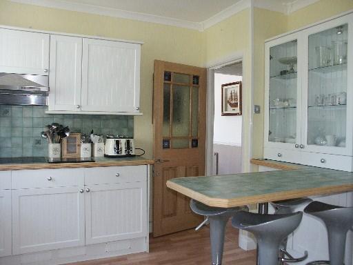 Well Fitted Kitchen