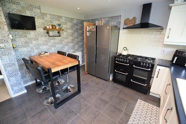 breakfast/kitchen