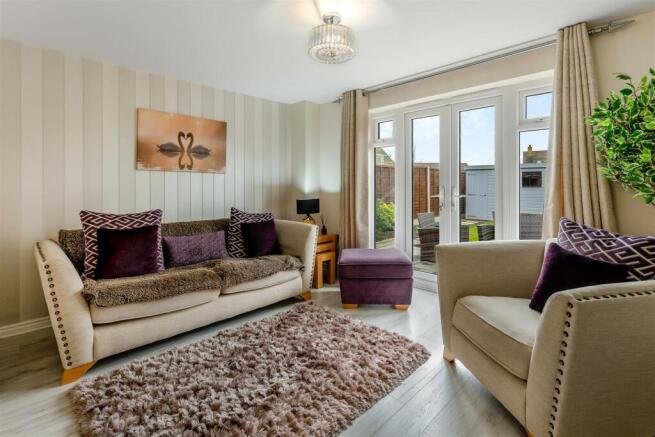 Flint Close-3.jpg
