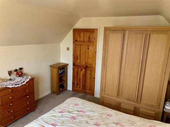 Bedroom 2..jpg