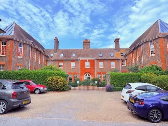 flat9stjohnnicolashouse1.jpg