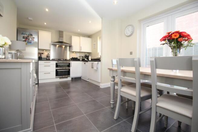 Kitchen/Dining Room