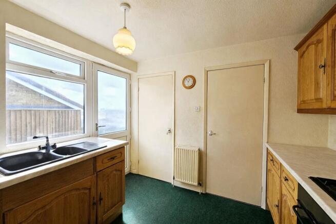 2 bed Semi-Detached Bungalow for sale Image 5