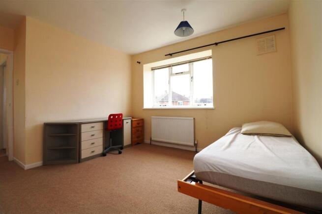 BEDROOM 2: