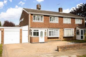 51, Aintree Road, Furnace Green, Crawley RH10 6LR