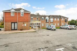 Flat 11, Meadow Heights, Woodlands Way, Andover SP10 2PL