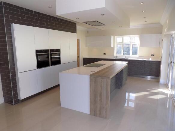 Kitchen/Living Area