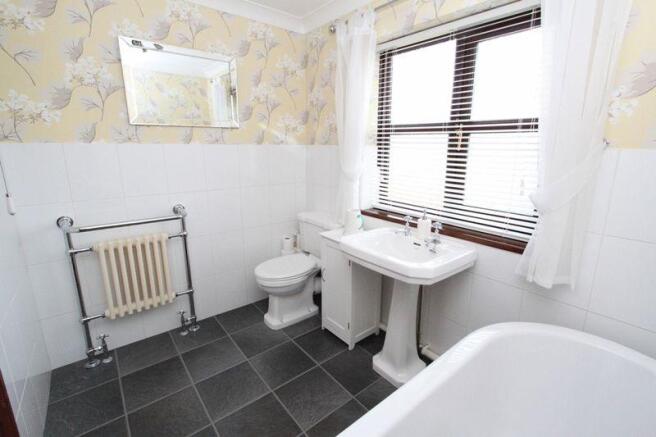 en suite pic 2