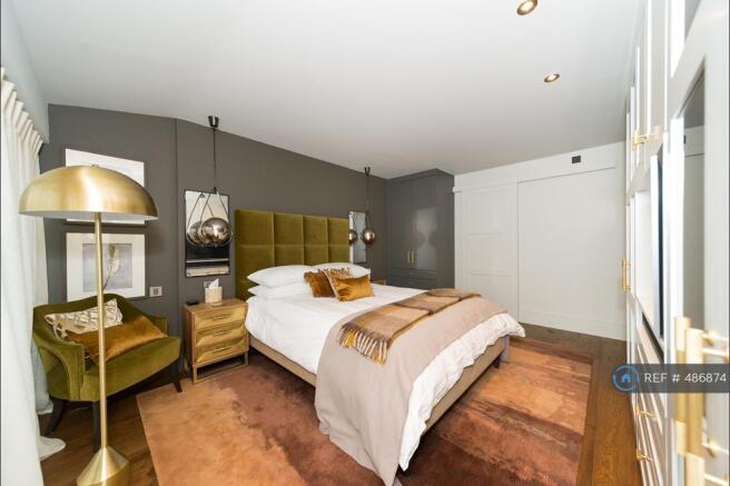 Photo Master Bed