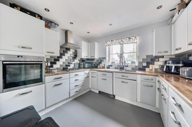 Kitchen / Breakfast