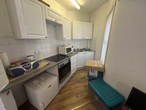 Limedale Flat-3-Kitchen-300x225.jpg