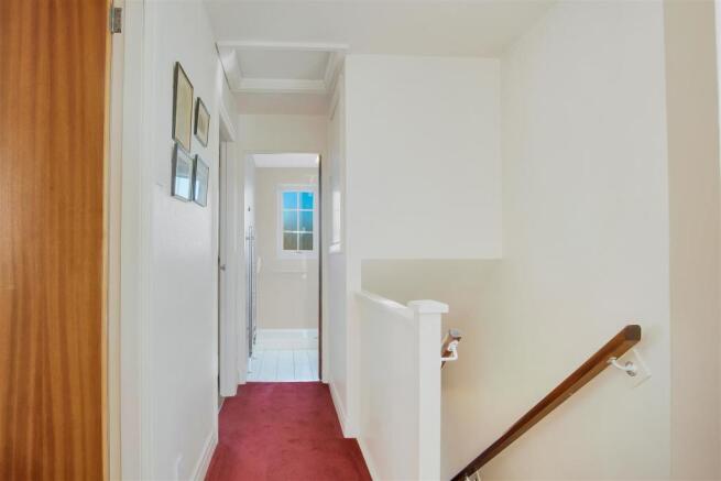 FIRST FLOOR LANDING