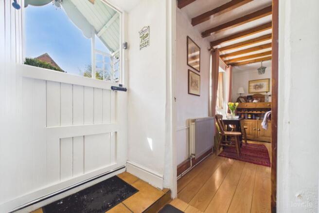 2 bed Semi-Detached for sale Image 7
