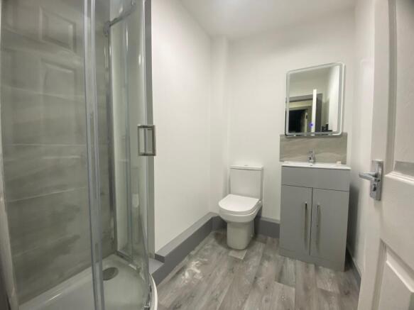 1 bed Apartment to rent Image 7