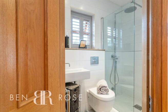 Master Ensuite