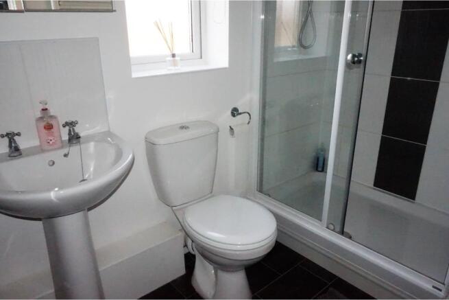 Master En-suite