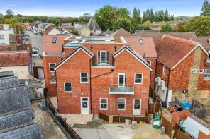 8, Sandpiper Road, Harlow CM17 0SN