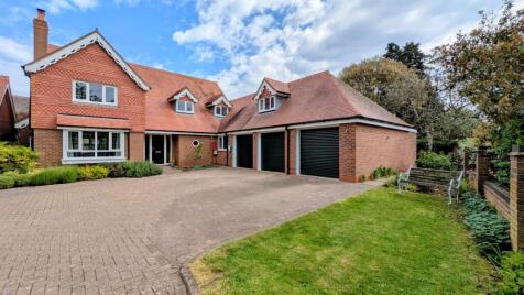 Prince Henrys Close, Evesham
