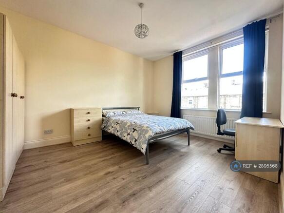 Large Front Bedroom