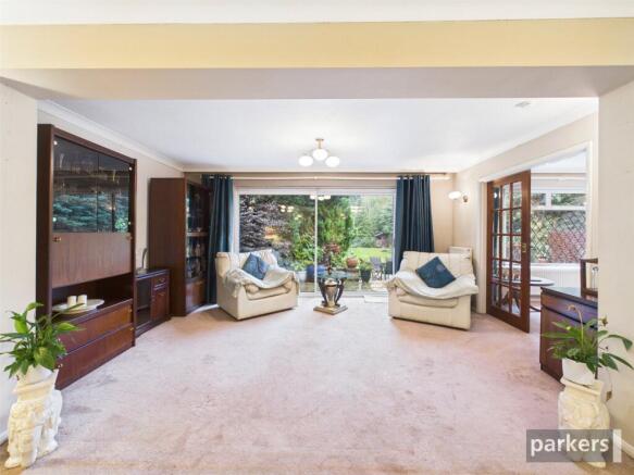 Erleigh Court Drive, Earley, Reading, Berkshire, RG6 photo 3