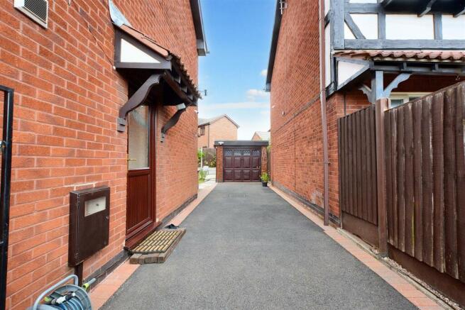 Driveway.jpeg
