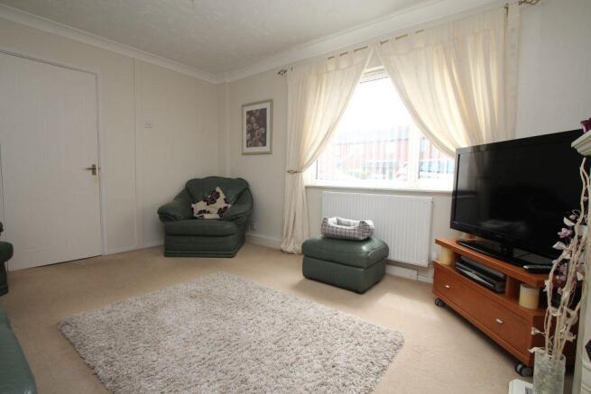 lounge3.JPG